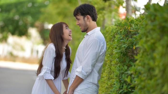 Mengenali Bahasa Cinta Pasangan dalam Aktivitas Seksual