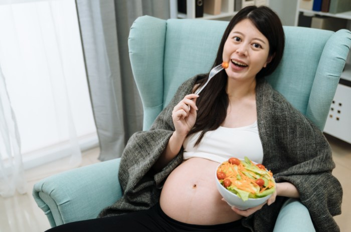 Ibu Hamil: Nutrisi Penting Selama Trimester Pertama
