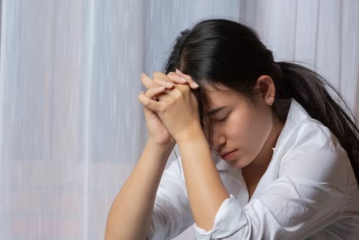 7 Cara Mengatasi Stres yang Mudah dan Efektif