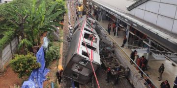 Pemulihan Jalur KRL Bekasi Dikebut, Diperkirakan Normal Kembali Malam Ini