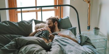 9 Penyebab Pusing Setelah Berhubungan Intim dan Cara Mengatasinya