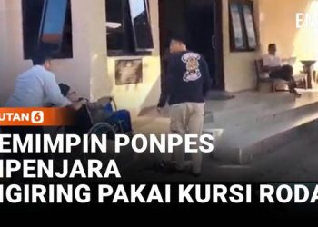 Pelecehan Santriwati di Jepara, Pimpinan Ponpes Digiring ke Penjara dengan Kursi Roda