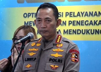 Alasan Prabowo Pertahankan Listyo Sigit Sebagai Kapolri Menurut Sahroni