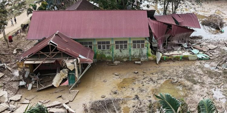 PKS Distribusikan Hewan Kurban ke Wilayah Terkena Banjir di Sumatra