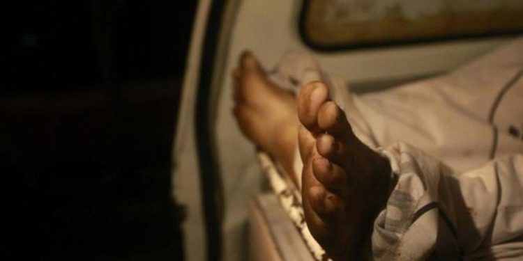 Pria di Karawang Meninggal di Atas Motor Diduga Terjerat Benang Layangan
