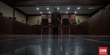 Dua Hakim Dissenting Minta Ibam Eks Konsultan Nadiem Dibebaskan