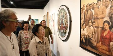 Megawati dan GKR Hemas Hadiri Pameran Mata Hati Soekarno