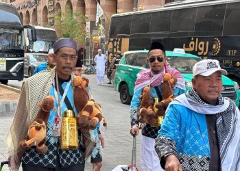 Boneka Unta untuk Cucu dan Pesan Terakhir di Nabawi