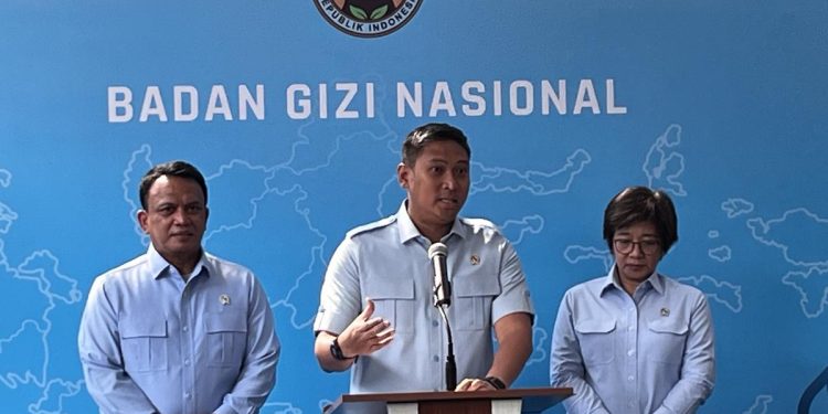 Dapur Disorot di Tengah Sekolah Rusak, Ini Respons Kepala BGN