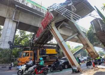 JPO Tendean yang Roboh Akan Dibangun Kembali menurut Pramono