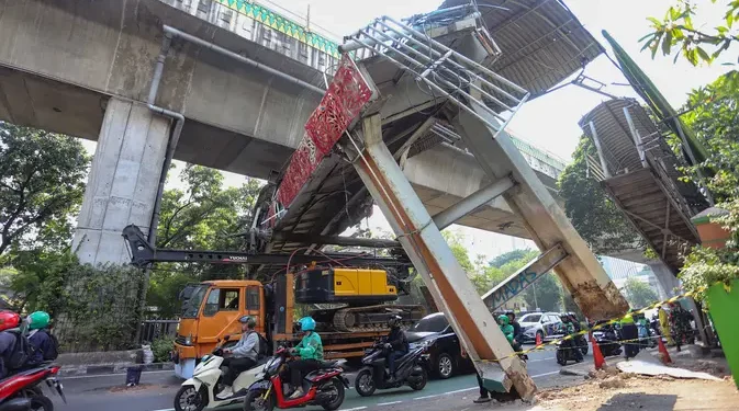 JPO Tendean yang Roboh Akan Dibangun Kembali menurut Pramono