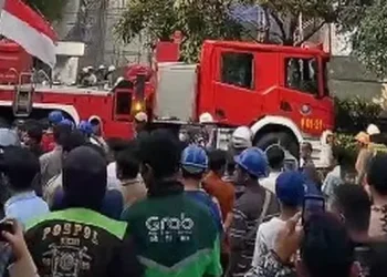 Ceritakan Detik-Detik Kebakaran di Gedung Cikini Menurut Saksi