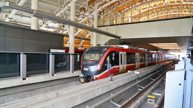 Gangguan Pagi di LRT Jabodebek, Perjalanan Lain Terdampak Terlambat