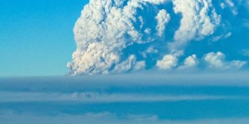 Abu Anak Krakatau Menyebar, Pemda Diminta Bagikan Masker dan Siaga Selama 24 Jam