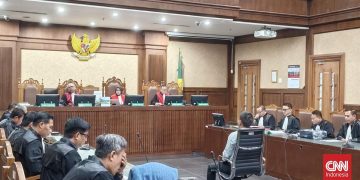 Tim Hukum Klaim Tidak Ada Bukti Uang Disita dari Mantan Ketua Ombudsman
