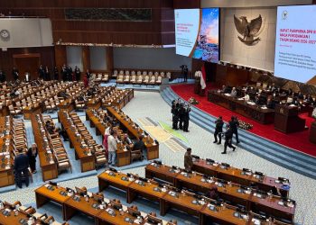 RUU Pelindungan Ketenagakerjaan Disahkan Menjadi Undang-Undang