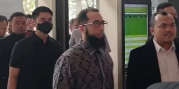 Khalid Basalamah Hadiri Sidang Korupsi Kuota Haji