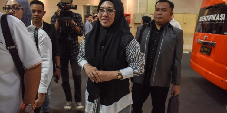 Eks Bupati Gowa Sitti Husniah Belum Ajukan Penangguhan Penahanan